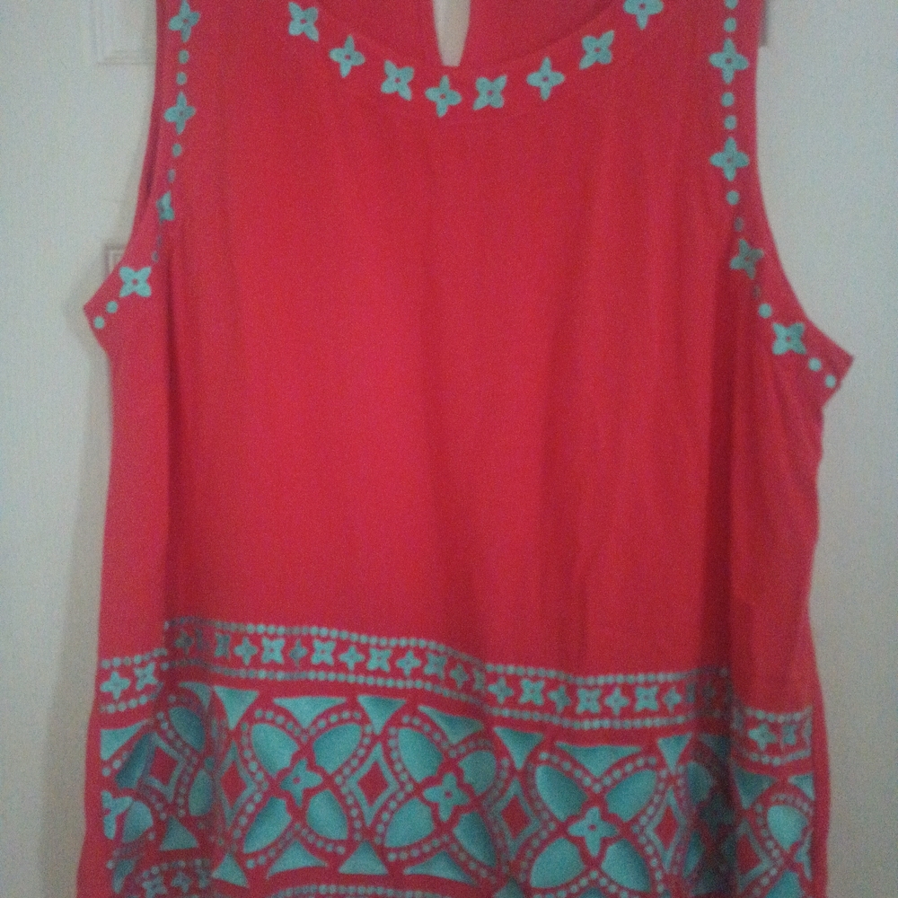 escapada Red Tank Top with Turquoise Trim
